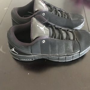 Team Jordan shoes TE2